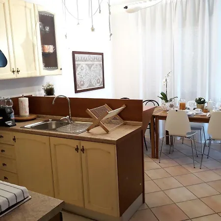 Casa Vacanza Al Canton Bardolino