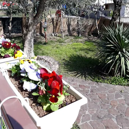 Casa Vacanza Al Canton Lägenhet